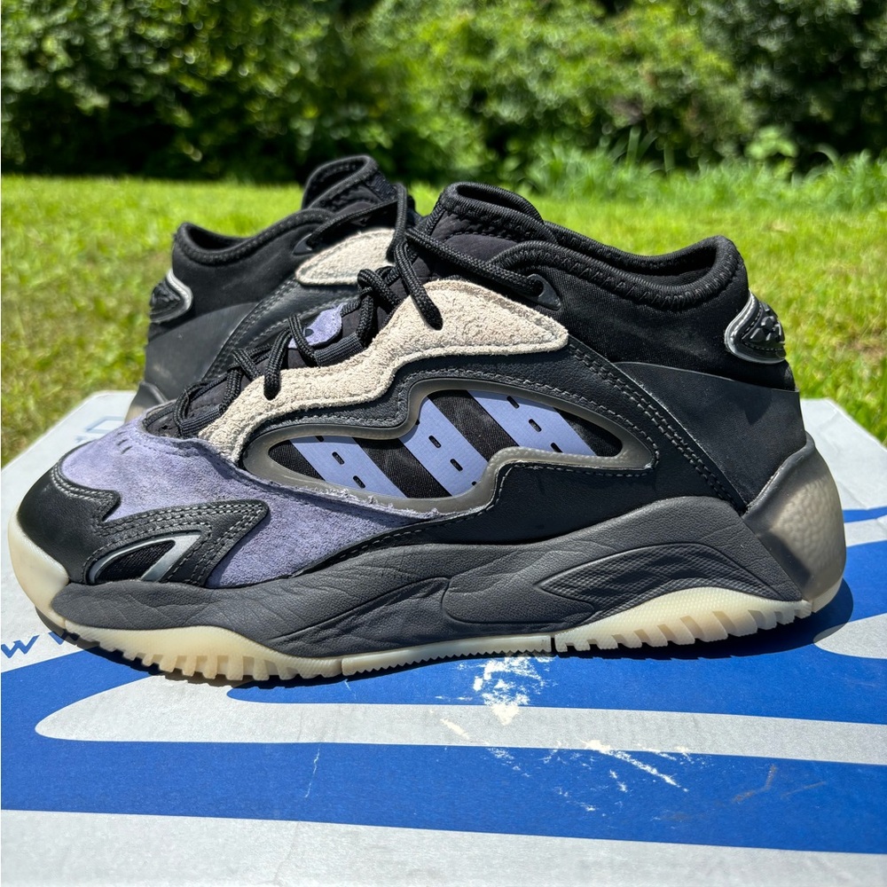 Adidas Originals Streetball 2.0 BOOST Orbit Violet